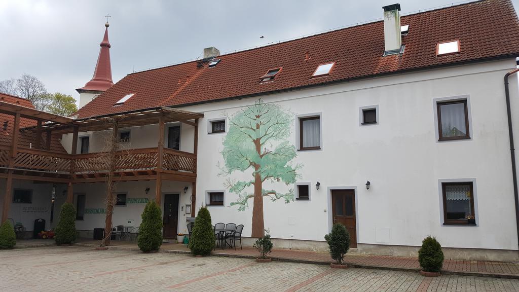 Pension U Dubu Františkovy Lázně Dış mekan fotoğraf